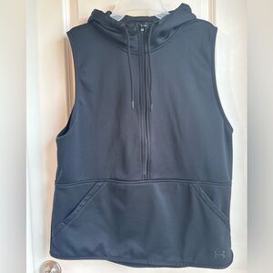Women’s Under Armour Coldgear Storm Black 3/4 Zip Hooded vest. Size XL